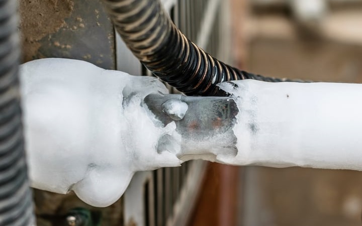 What Causes an Air Conditioner to Freeze Up? | Grand Home Services