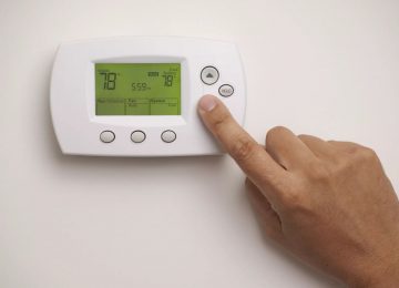 Why Does My AC Keep Turning On and Off?